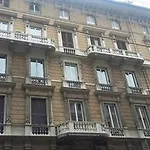 Check-inn Centro بيت ضيافة 3*