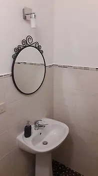 Pensión Check-inn Centro 3*