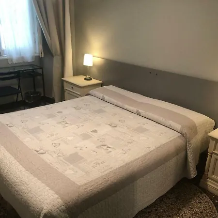 Check-inn Centro 게스트하우스
