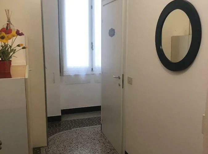 Check-inn Centro 게스트하우스 제노바