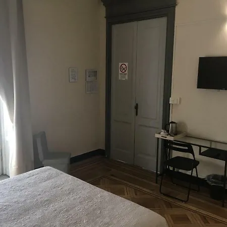 Check-inn Centro 3*