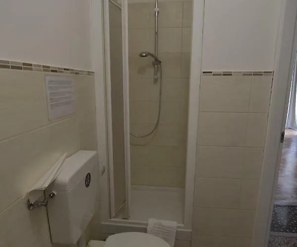 Check-inn Centro 3*