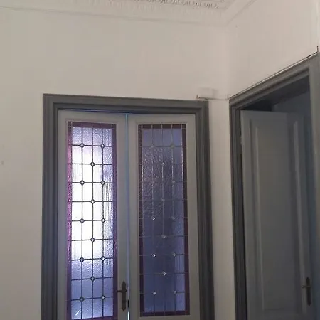 Check-inn Centro 3* ג'נובה