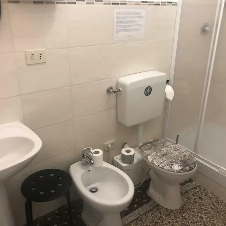 Check-inn Centro ג'נובה